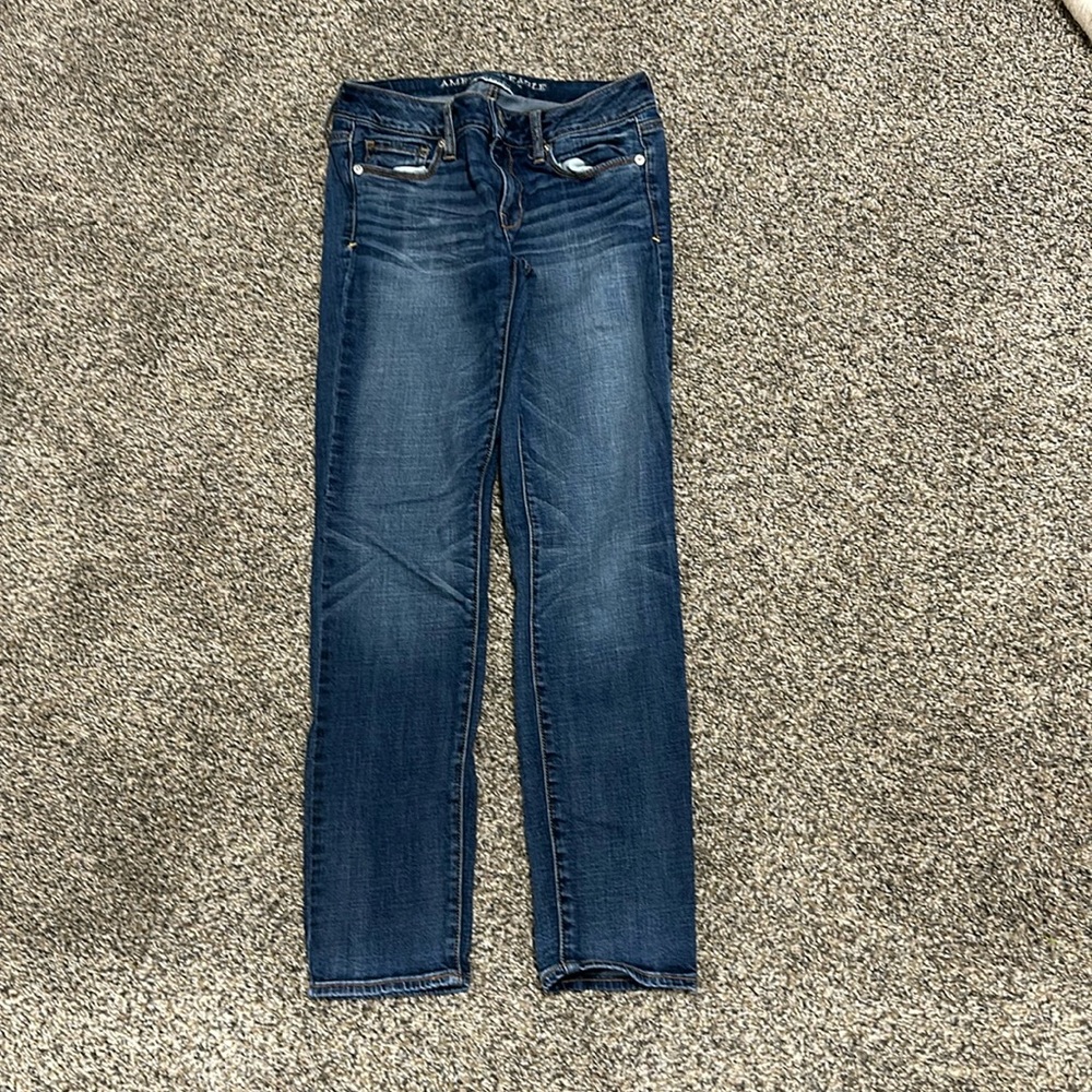 American Eagle Women’s Jeans size 4short